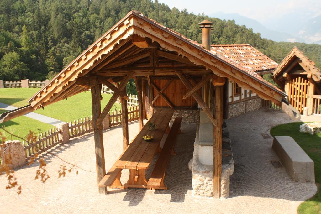 コーレド Agriturismo Alpenvidehofヴィラ エクステリア 写真
