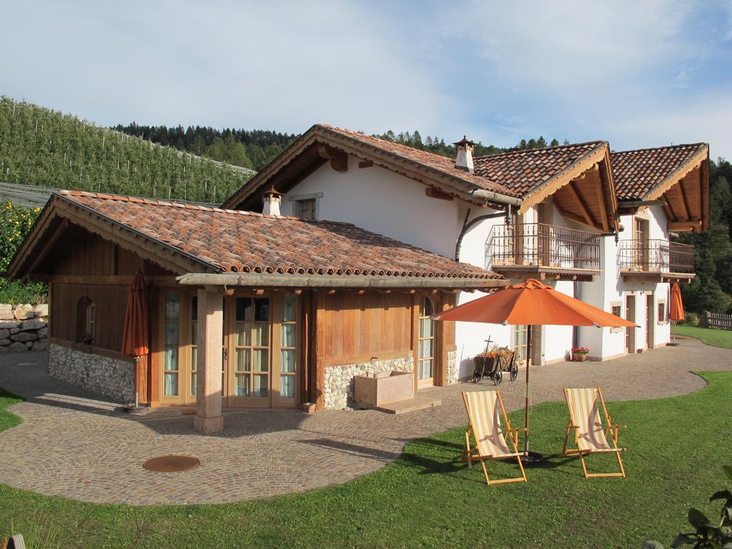 コーレド Agriturismo Alpenvidehofヴィラ エクステリア 写真